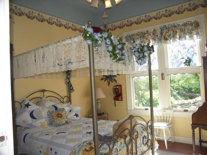 San Andreas Robin'S Nest Bed & Breakfast الغرفة الصورة